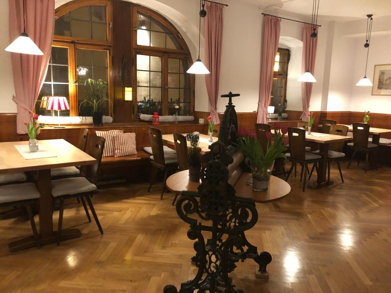 Gasthof Baren Hotel Ochsenfurt Kültér fotó